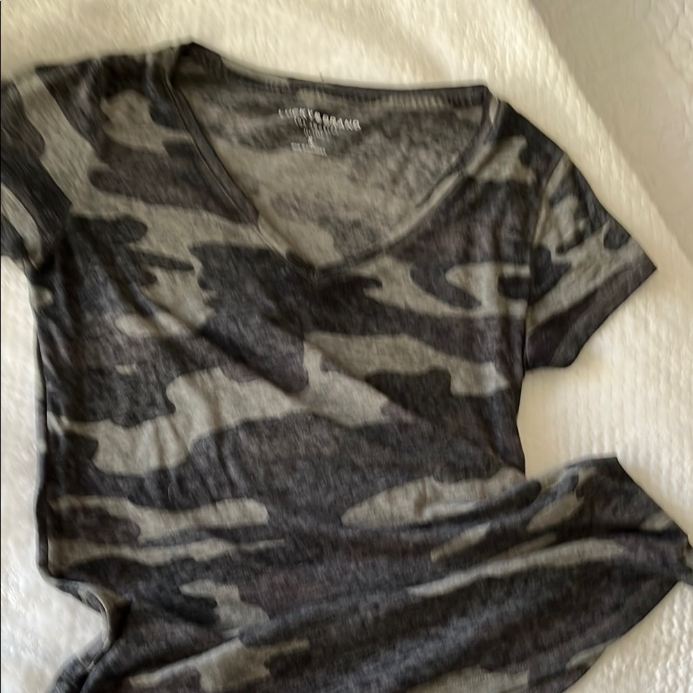 Lucky Brand Charcoal Textured Tee